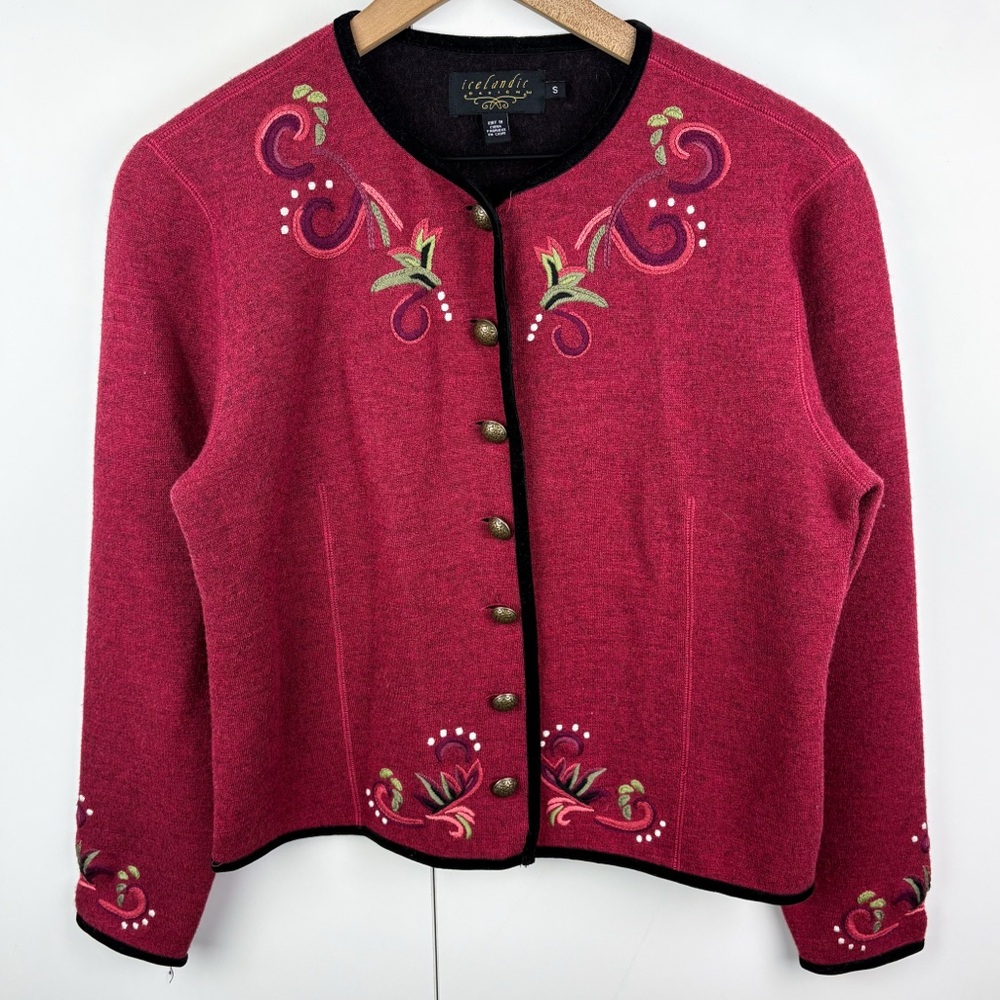 Icelandic Design 100% Wool Red Embroidered Nordic Button Cardigan Sweater Small